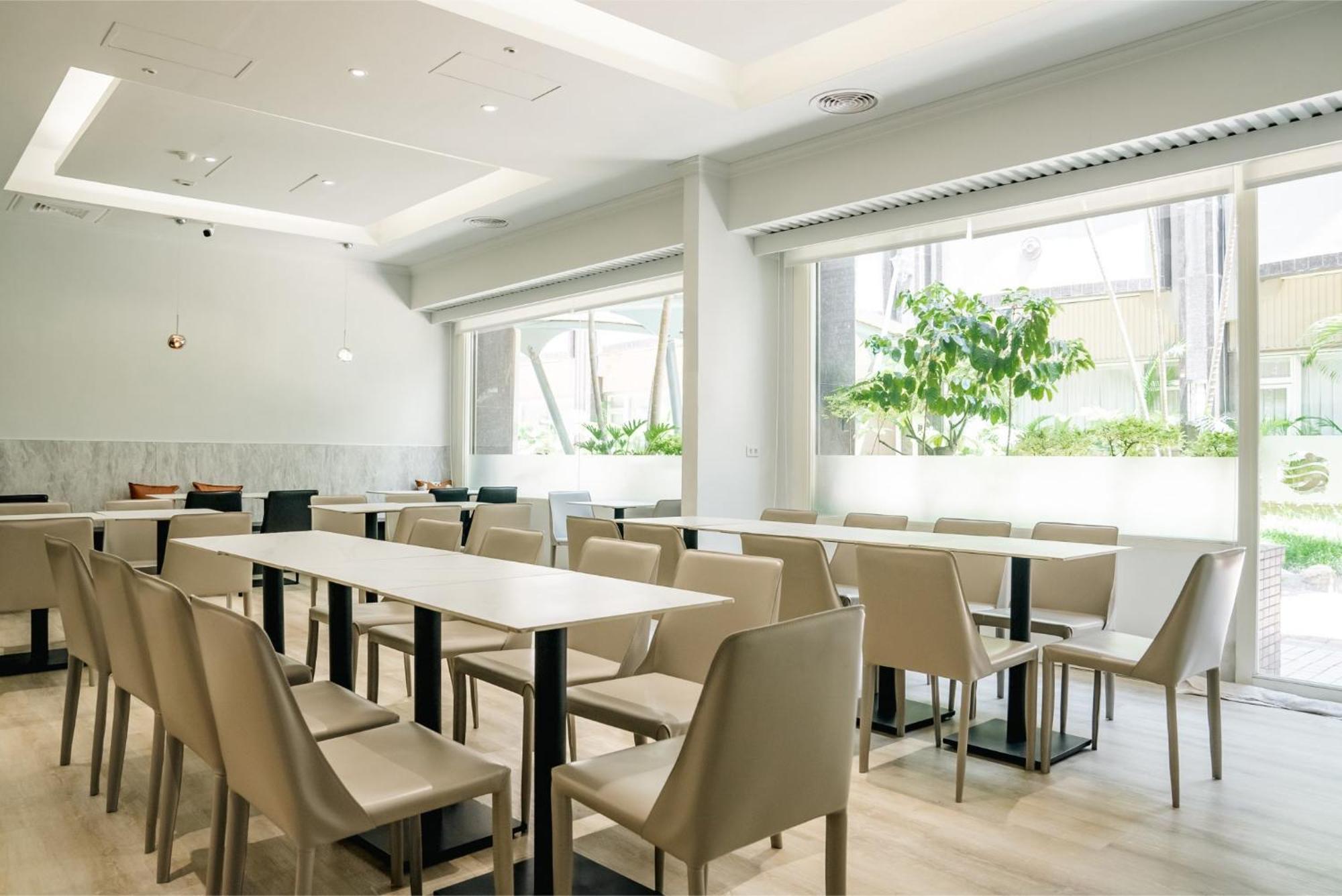 East Coast Hotel Kota Hualien Bagian luar foto