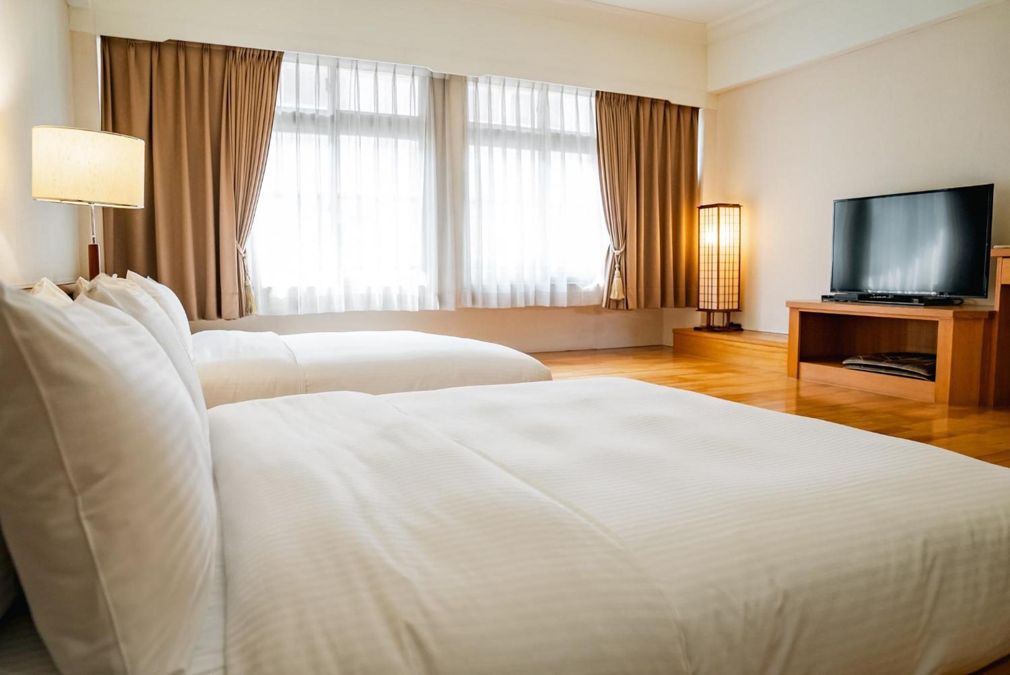 East Coast Hotel Kota Hualien Bagian luar foto