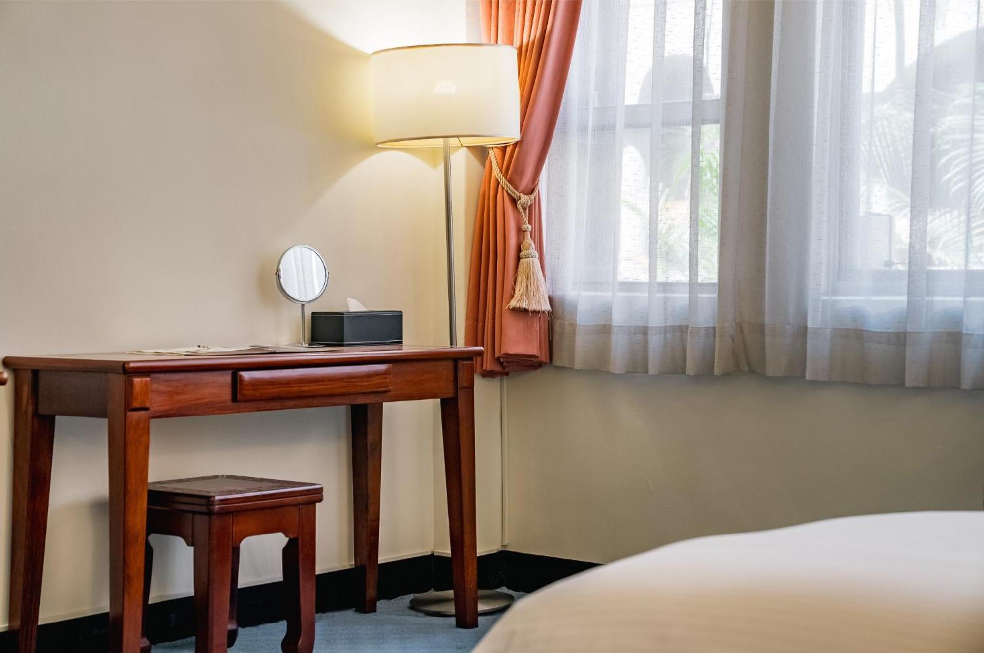 East Coast Hotel Kota Hualien Bagian luar foto